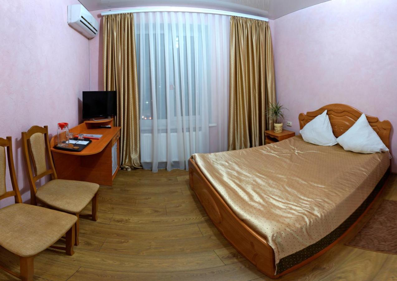 Hotel De Luxe Khmil'nyk Exterior foto